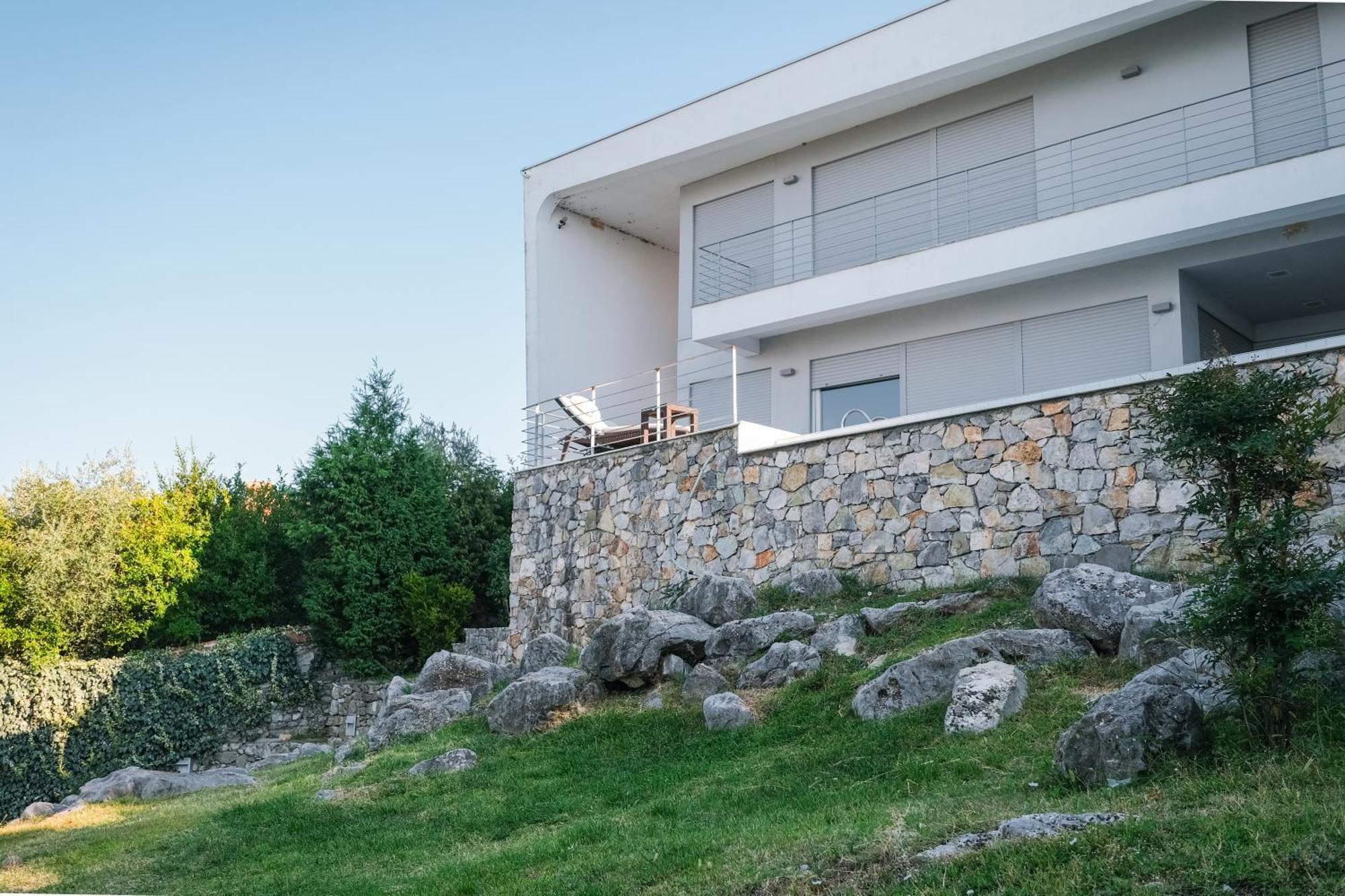 Exclusive Lake Villa Shiroka Exterior photo
